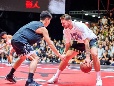 乐动体育塔图姆在阿森纳比赛中领先优势明显，重要助攻引发热议！热度持续攀升的简单介绍