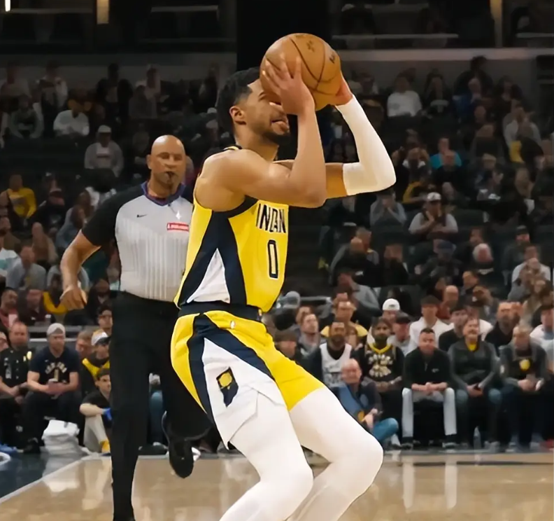 赛后萨克拉门托国王队长鼓劲：NBA季后赛节点到来；震撼外界；赛季目标并未改变的简单介绍